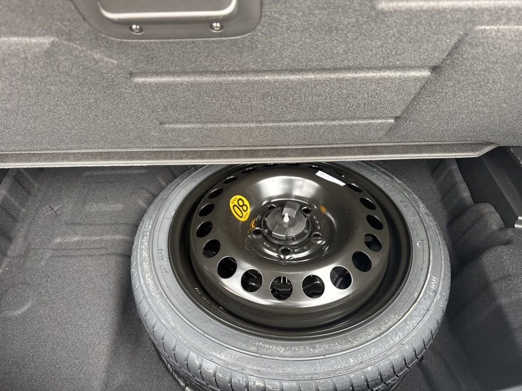 Used 2020 Buick Encore GX Essence w/ Advanced Technology Package image 42