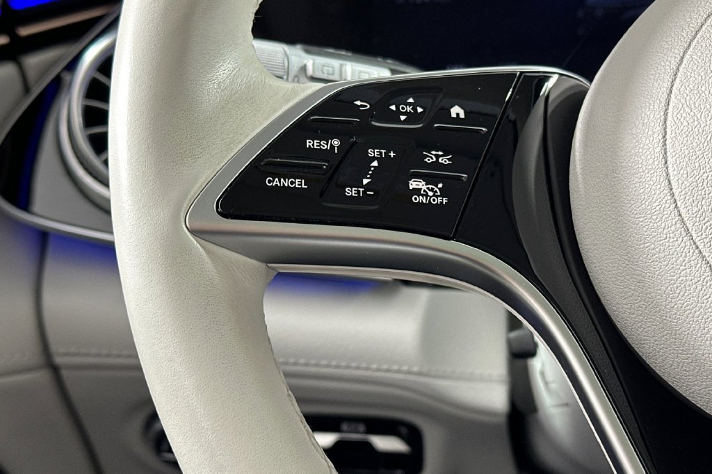 Certified 2023 Mercedes-Benz EQS 580 4MATIC SUV image 29
