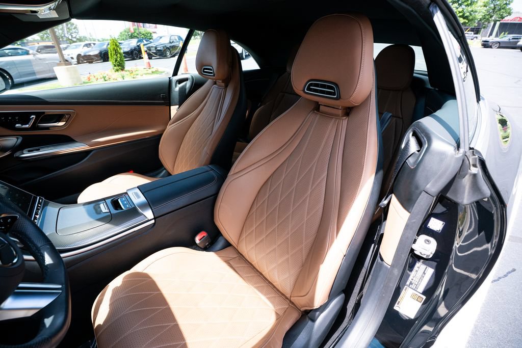 Used 2024 Mercedes-Benz CLE 300 4MATIC Cabriolet image 33