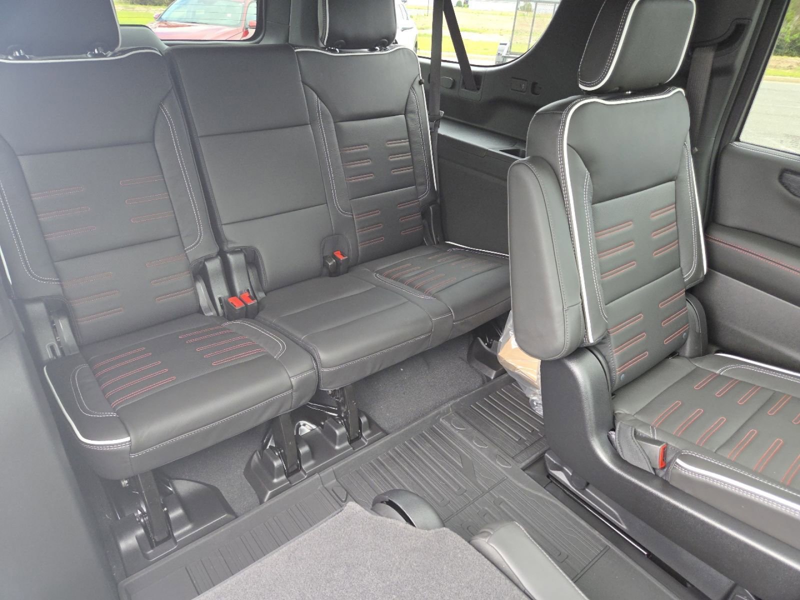 New 2026 GMC Yukon XL AT4 Ultimate image 29