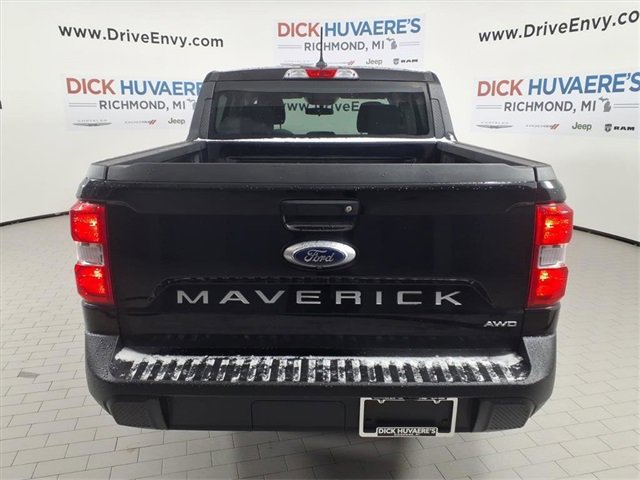 Used 2022 Ford Maverick XLT w/ Equipment Group 300A Standard image 3