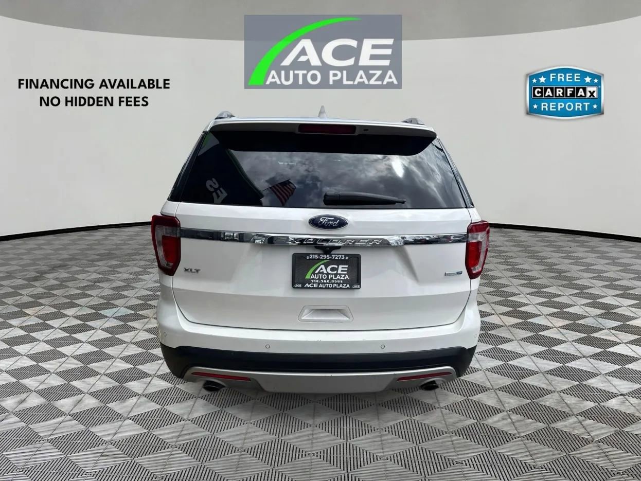 Used 2016 Ford Explorer XLT w/ Equipment Group 202A AWD/4WD image 6