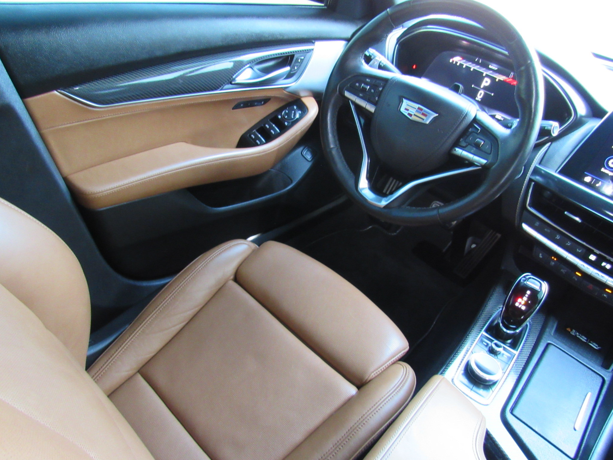 Used 2023 Cadillac CT5 V w/ Platinum Package AWD/4WD image 36
