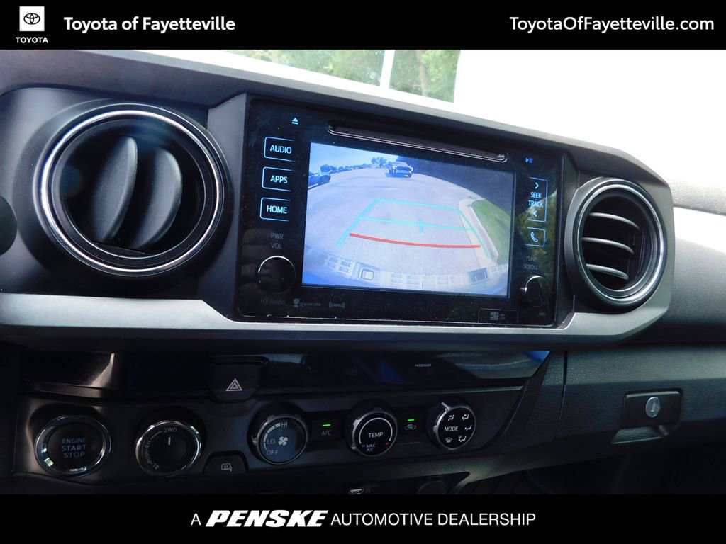 Used 2017 Toyota Tacoma TRD Sport w/ Tow Package (A/T) AWD/4WD image 10