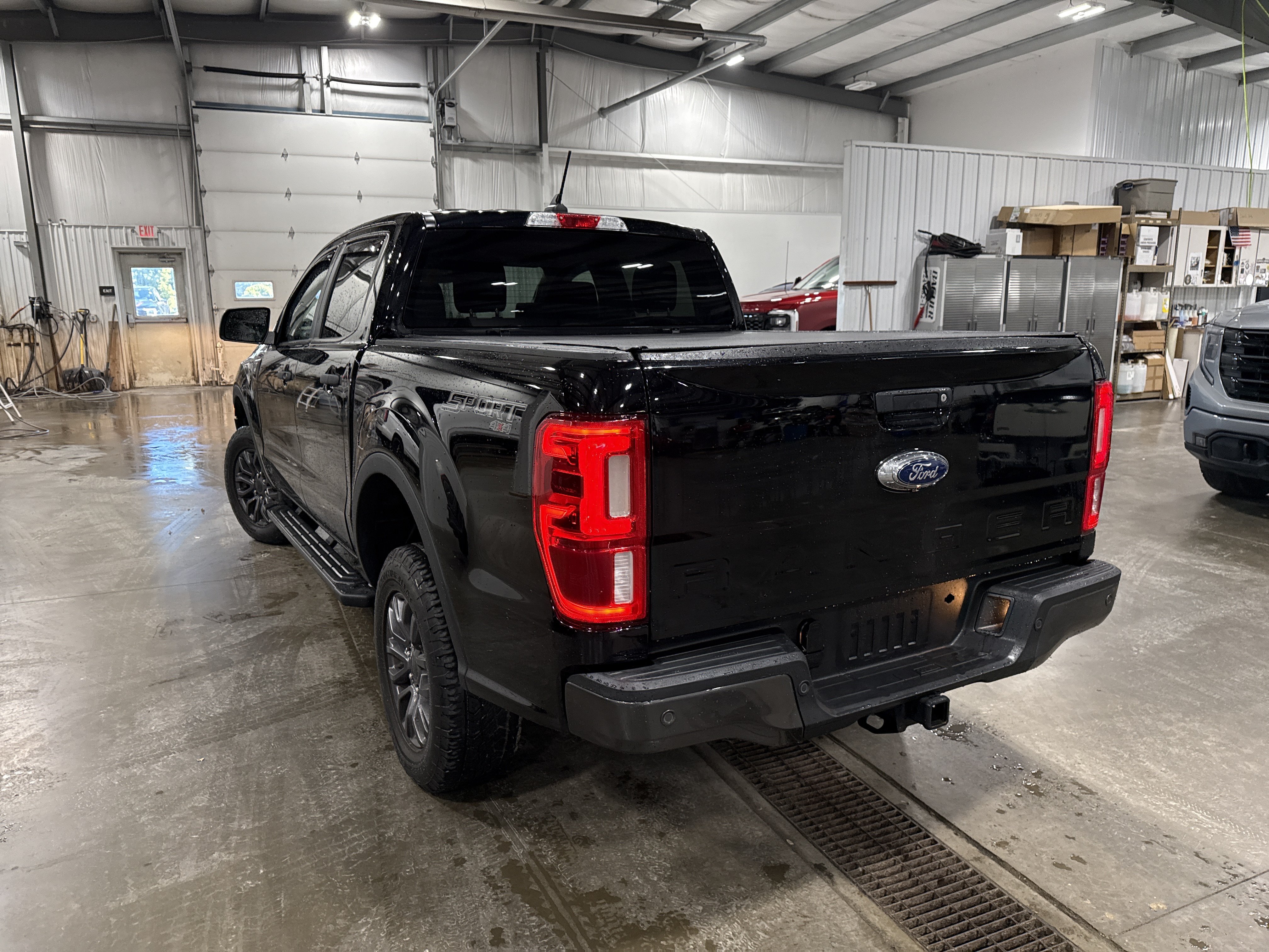 Used 2021 Ford Ranger XLT w/ Equipment Group 301A Mid AWD/4WD image 4