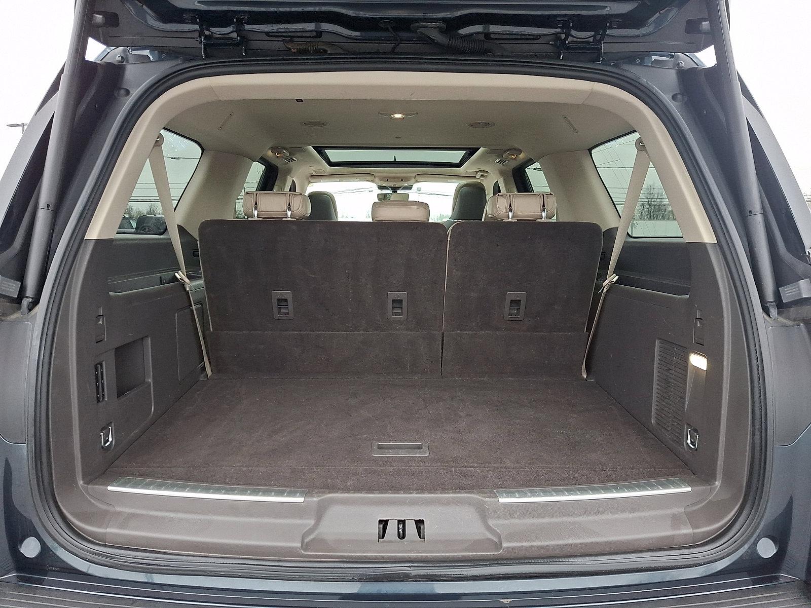 Used 2022 Lincoln Navigator L Reserve image 28