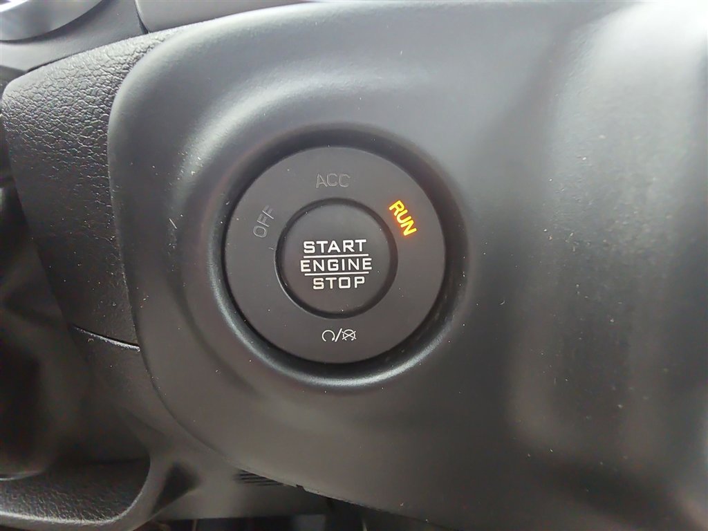 Used 2023 Jeep Gladiator Willys image 17