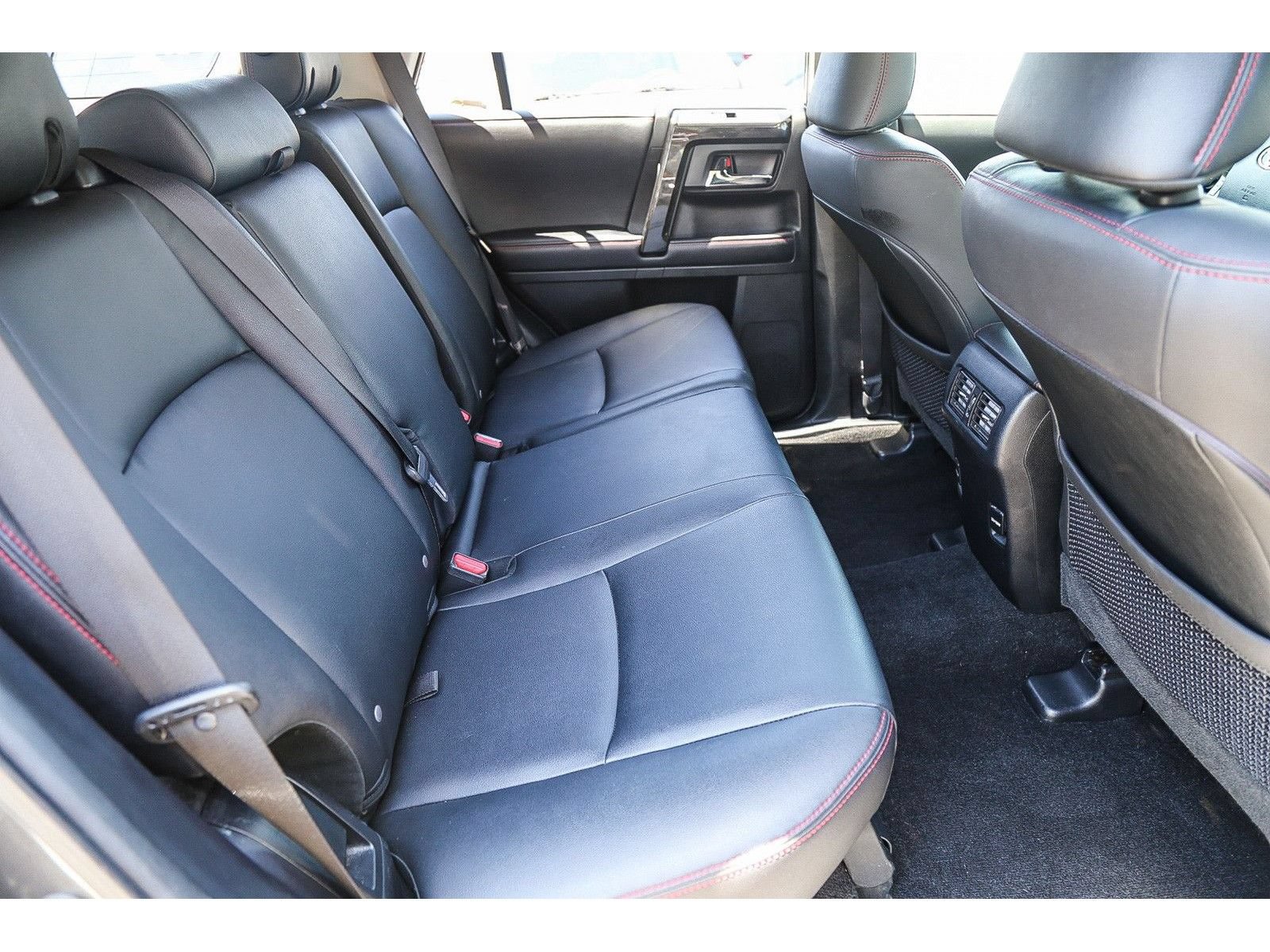 Used 2019 Toyota 4Runner TRD Off-Road Premium w/ Wilderness Package AWD/4WD image 16
