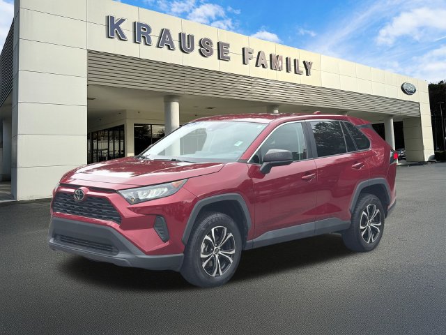Used 2022 Toyota RAV4 LE FWD image 3