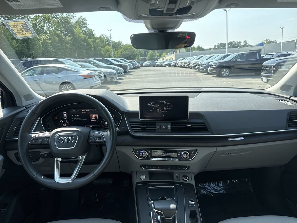 Used 2020 Audi Q5 2.0T Premium Plus w/ Premium Plus Package AWD/4WD image 23