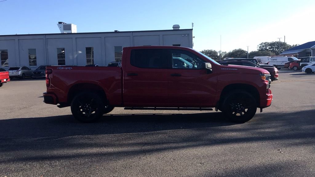 Used 2022 Chevrolet Silverado 1500 Custom image 4