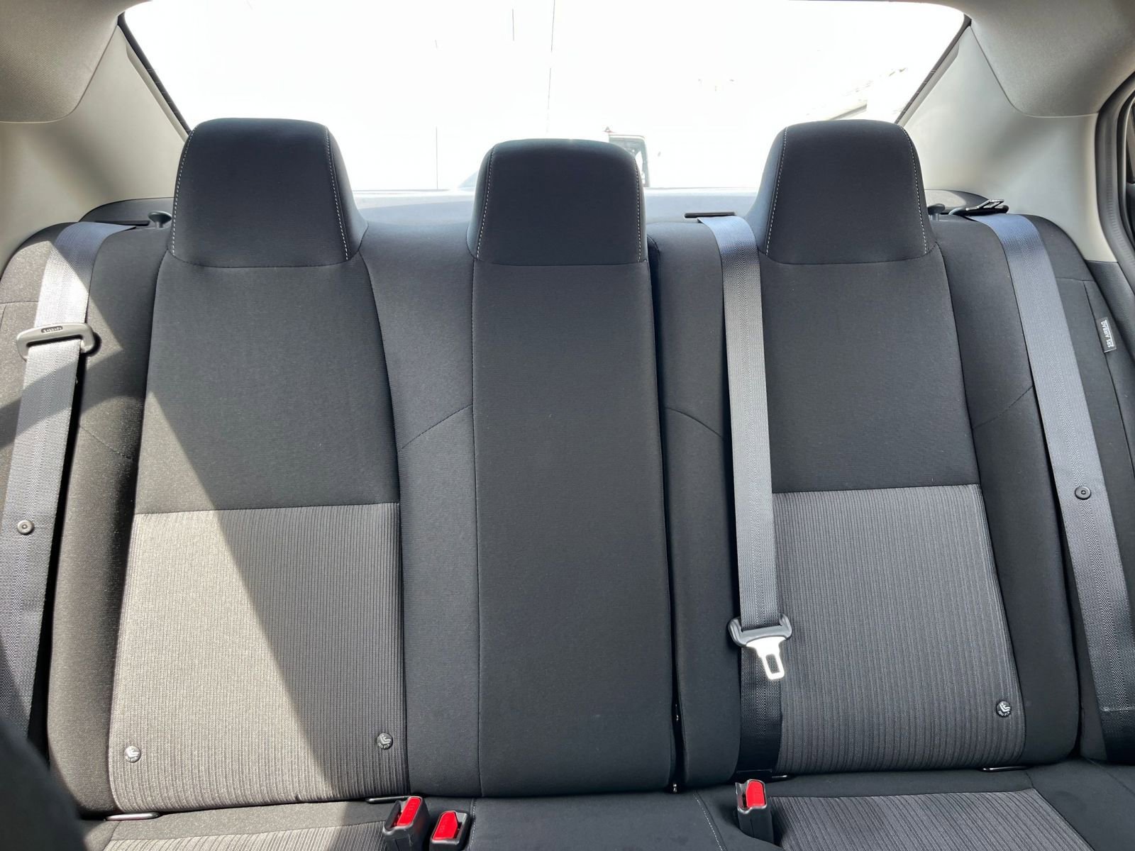 Used 2025 Nissan Sentra SV FWD image 37