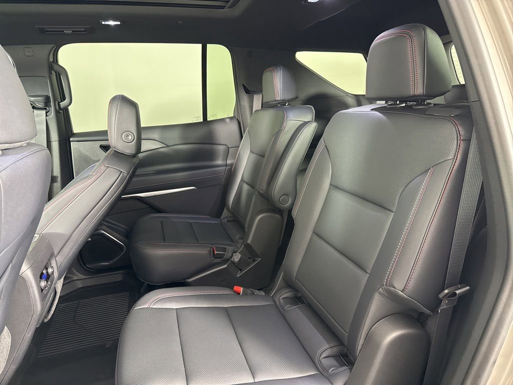 New 2026 Chevrolet Traverse Z71 AWD/4WD image 34