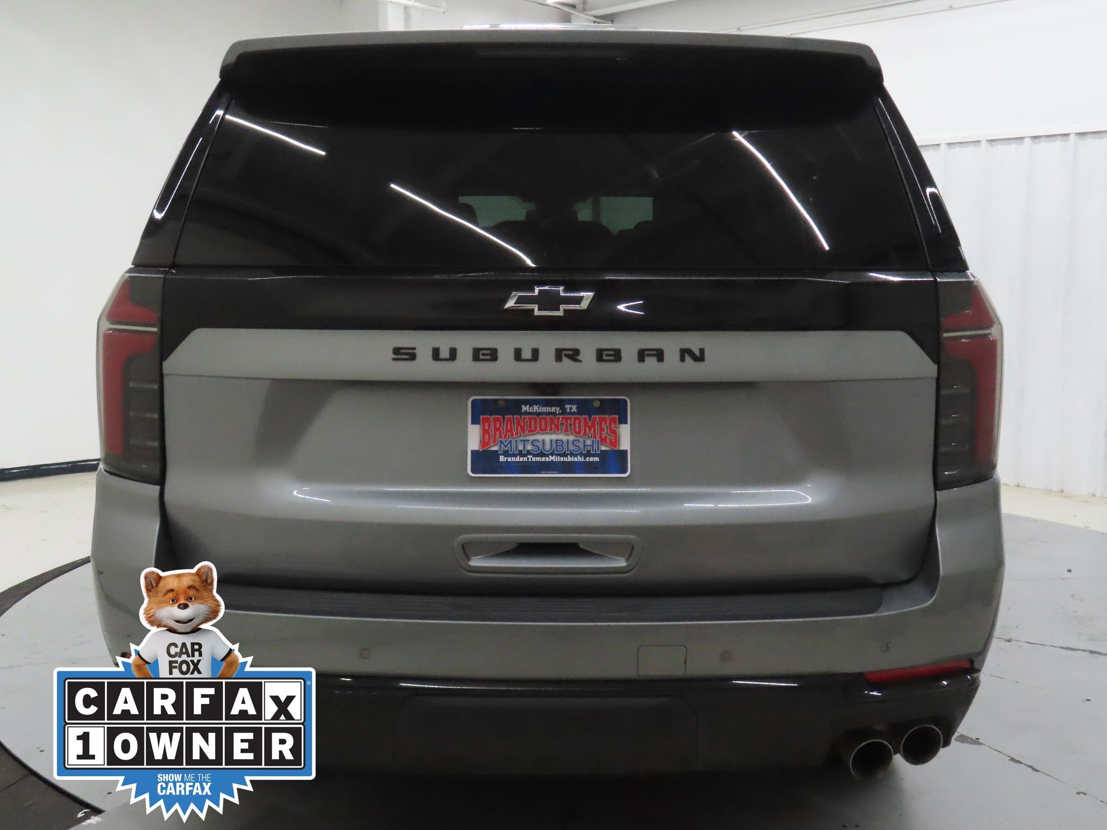 Used 2025 Chevrolet Suburban Z71 AWD/4WD image 4