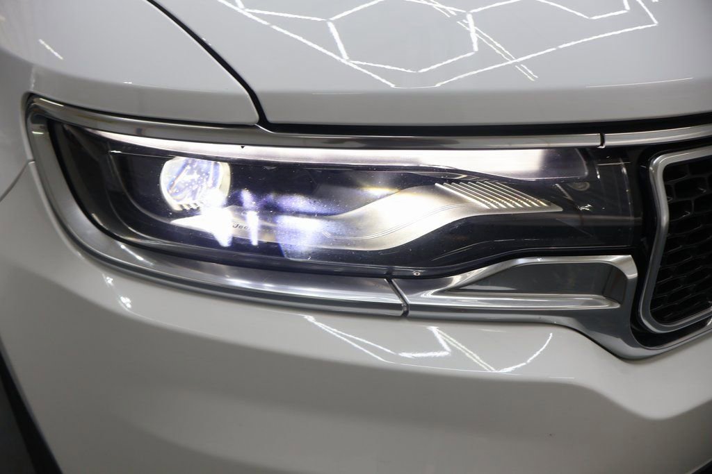 Used 2024 Jeep Wagoneer Series II w/ Flexible Seating Group image 30