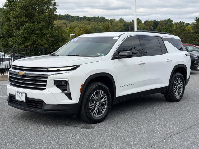 Certified 2024 Chevrolet Traverse LT AWD/4WD image 8