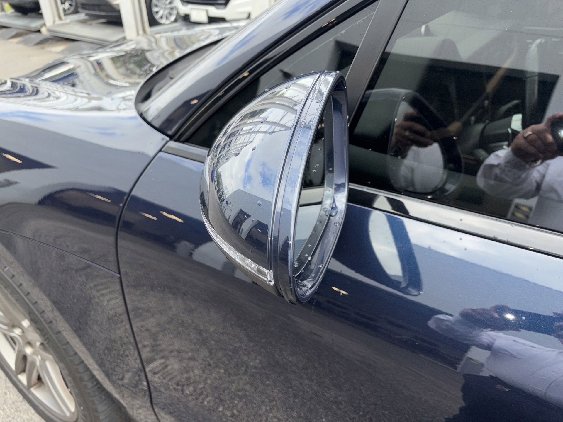 Used 2020 Porsche Macan Base image 4