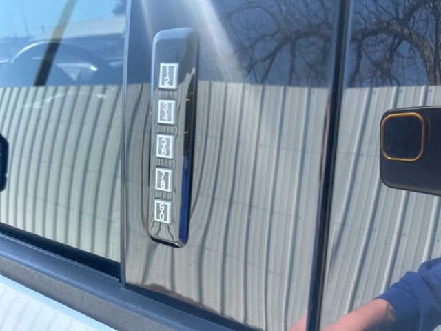 Used 2018 Ford F150 XLT w/ Equipment Group 302A Luxury image 10