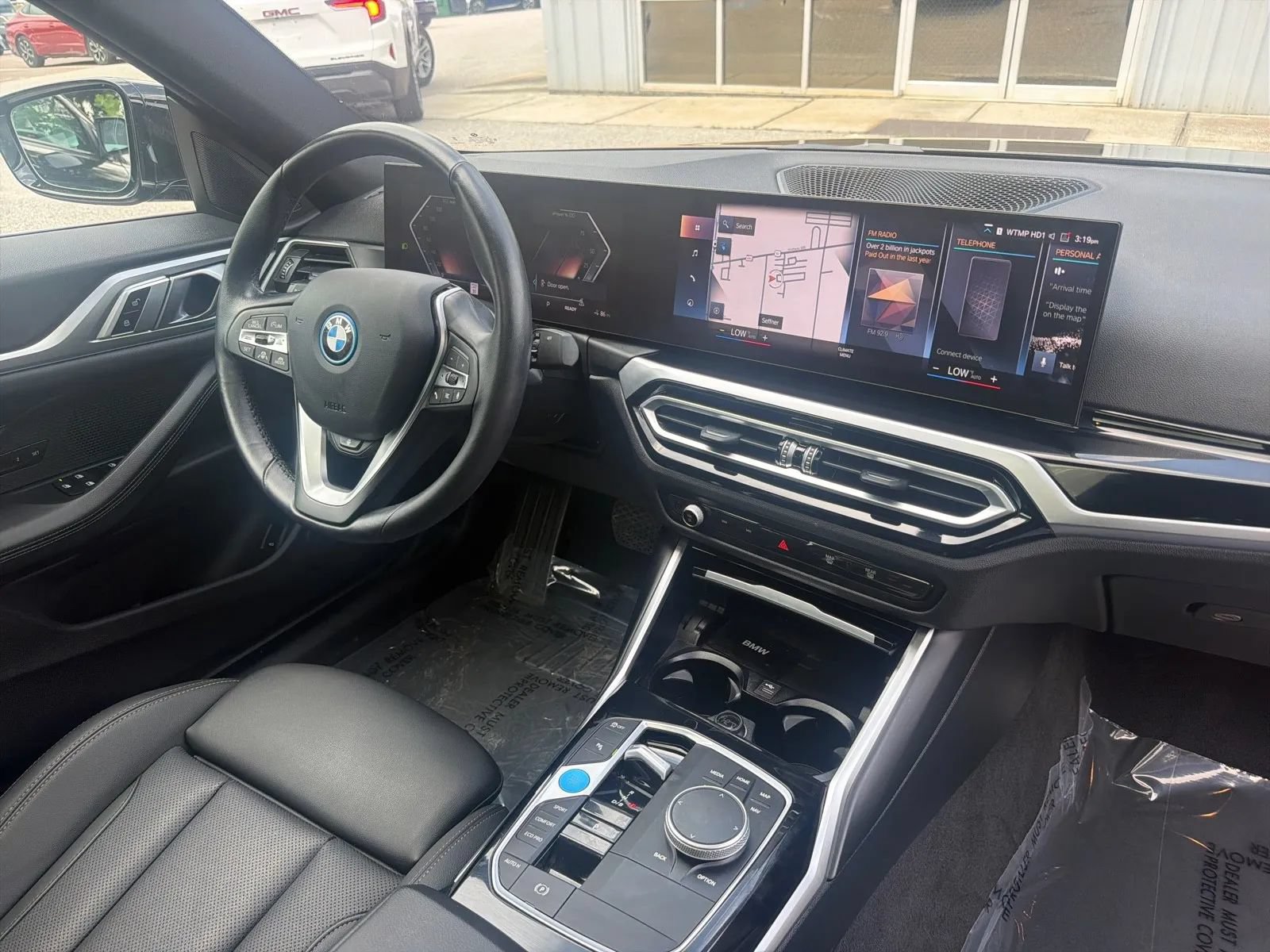 Used 2023 BMW i4 eDrive35 RWD image 23