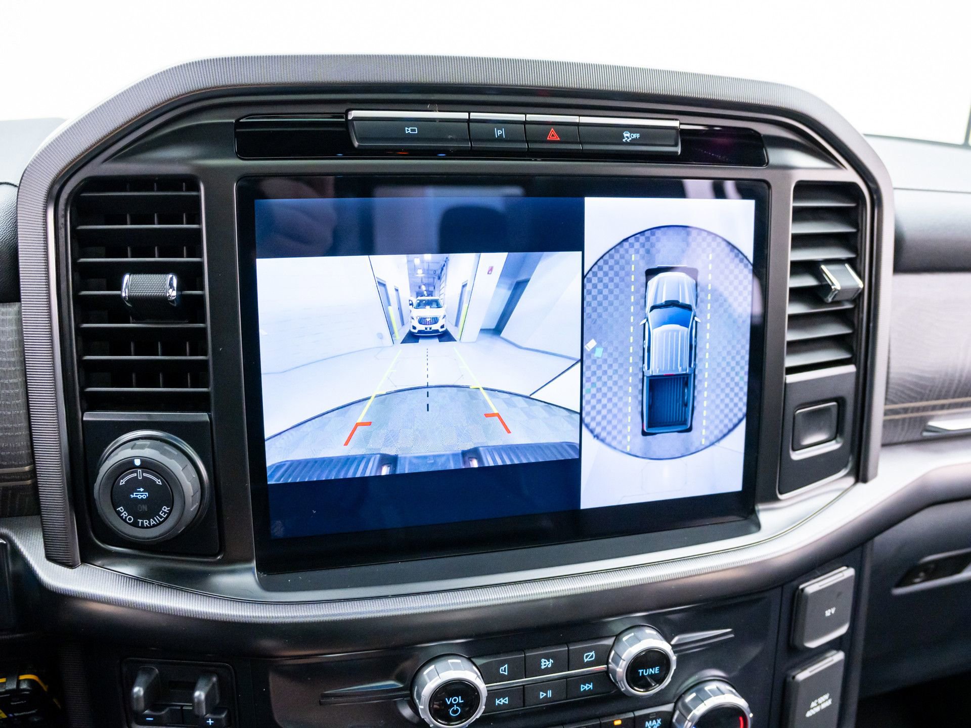 Used 2023 Ford F150 Platinum w/ Equipment Group 701A High image 25