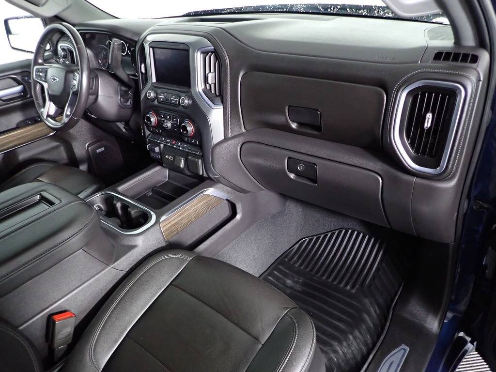 Used 2021 Chevrolet Silverado 1500 RST w/ Convenience Package II image 32