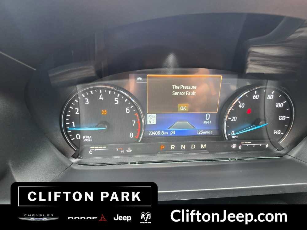 Used 2021 Ford Explorer Limited w/ Equipment Group 301A AWD/4WD image 25