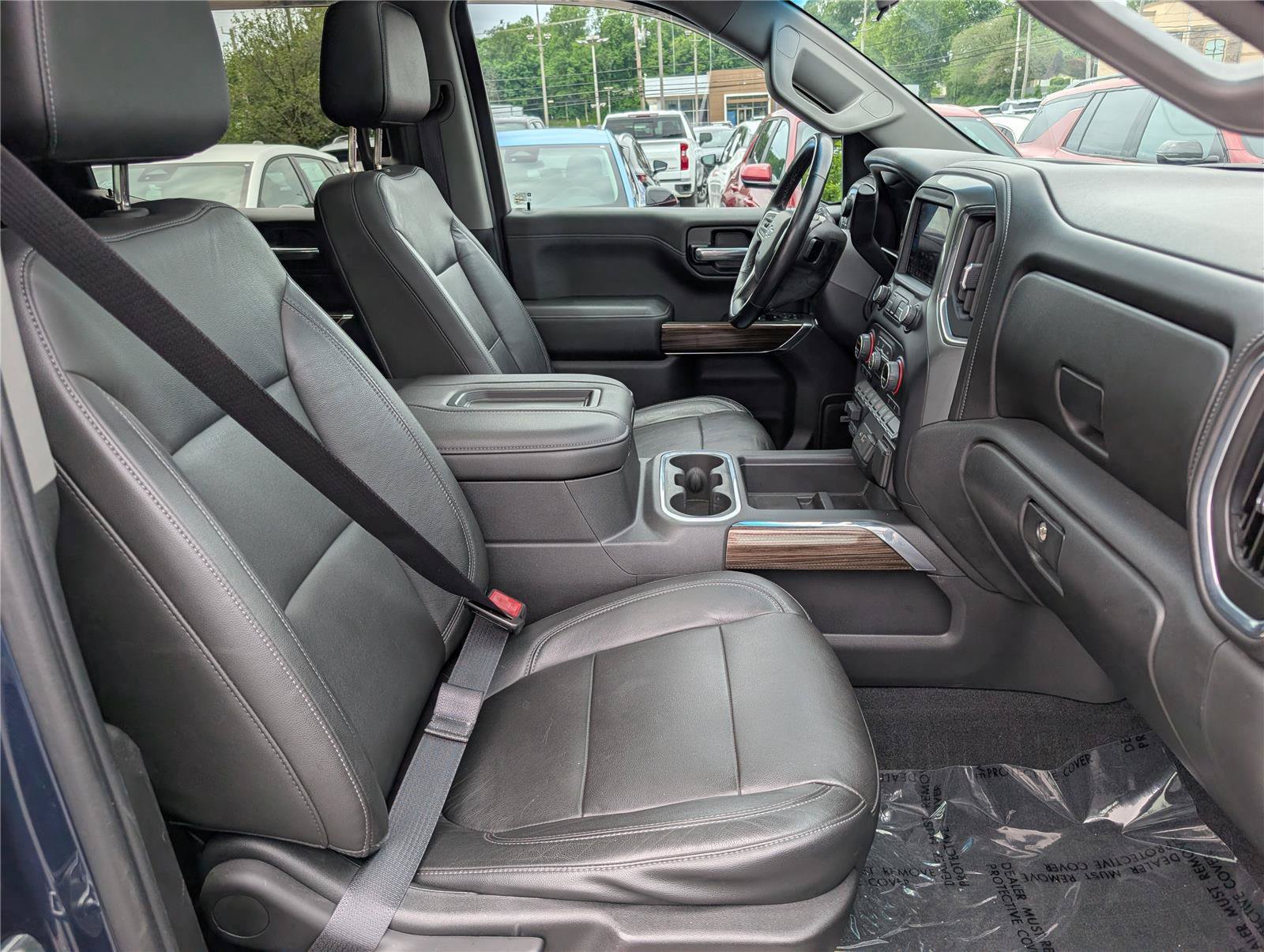 Used 2020 Chevrolet Silverado 1500 LT Trail Boss AWD/4WD image 12