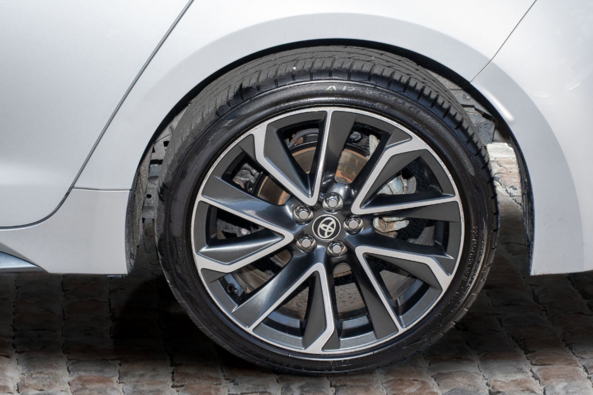 Used 2022 Toyota Corolla SE image 38