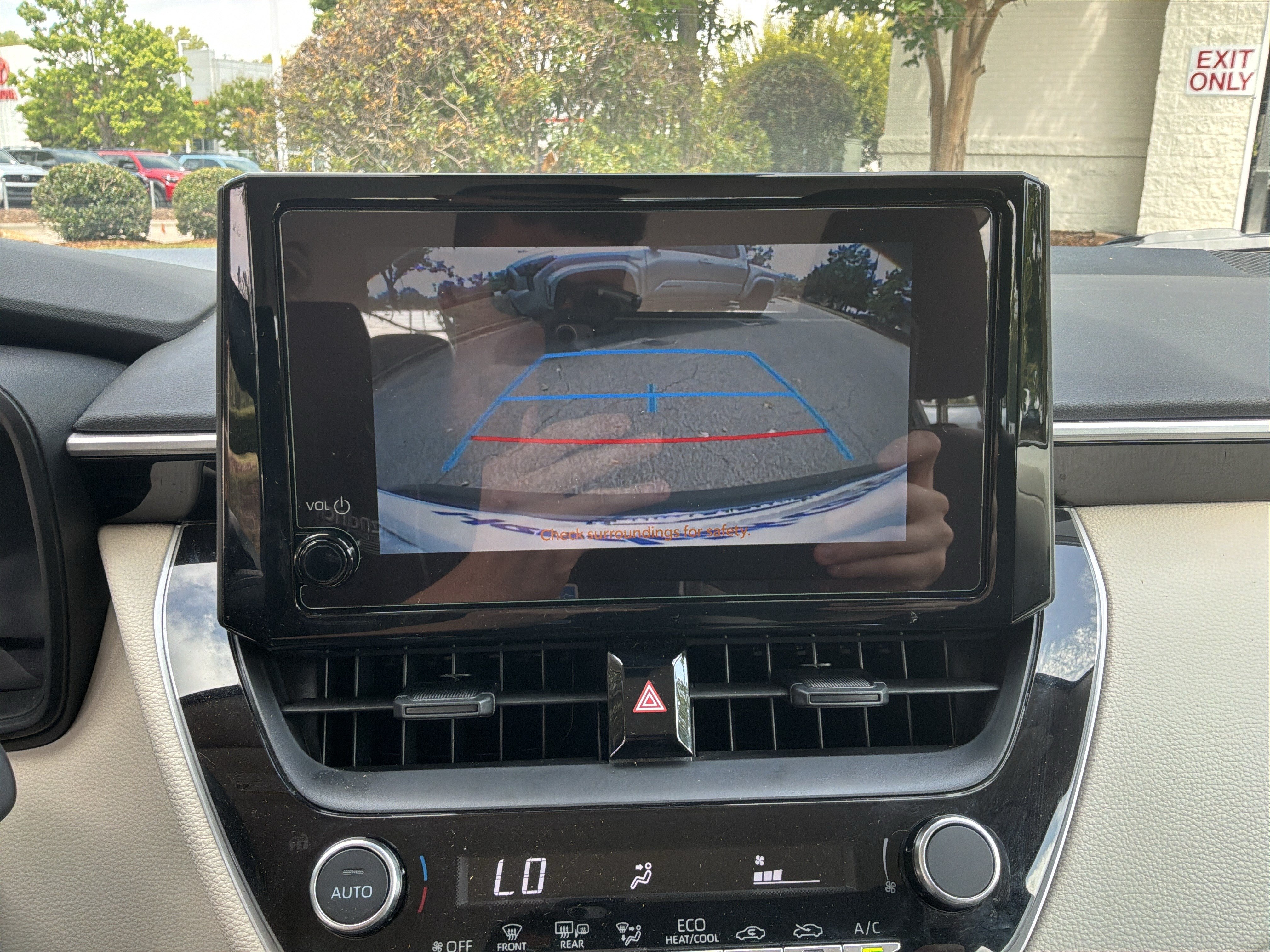 Used 2026 Toyota Corolla LE FWD image 23