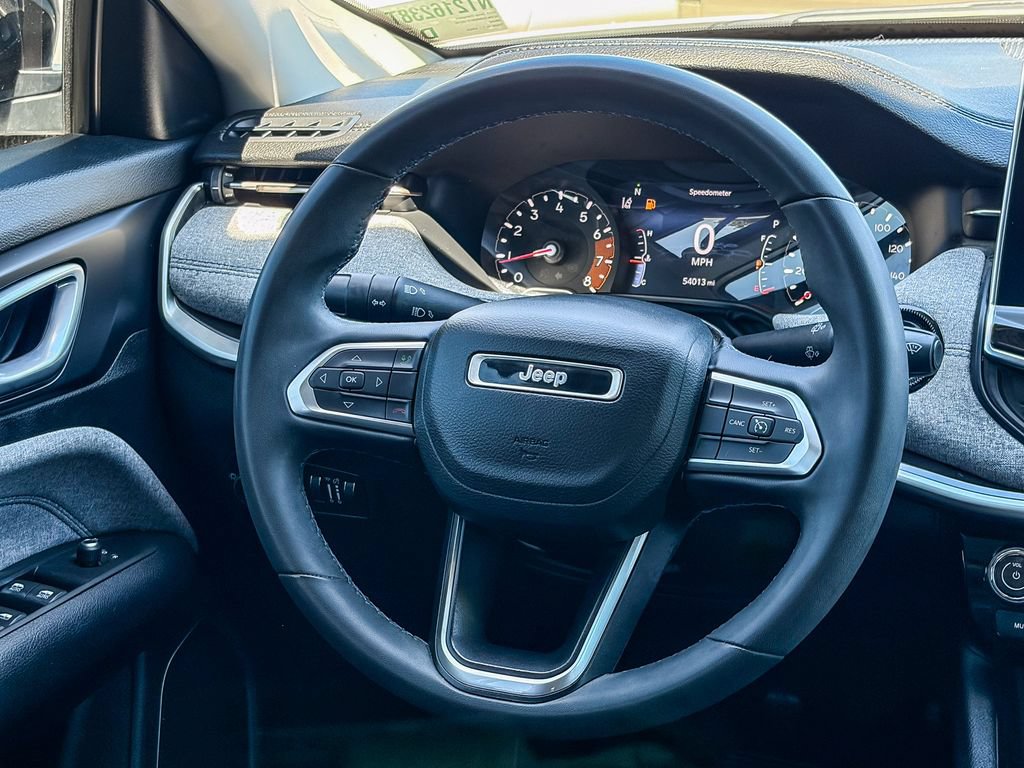 Used 2022 Jeep Compass Latitude AWD/4WD image 19