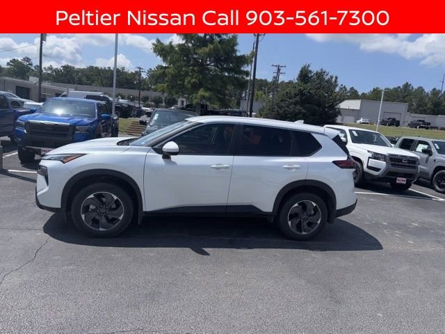 Certified 2024 Nissan Rogue SV FWD image 5