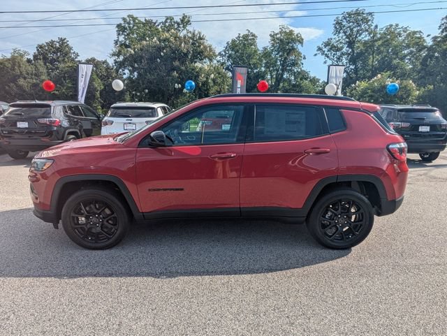 New 2026 Jeep Compass Latitude AWD/4WD image 6