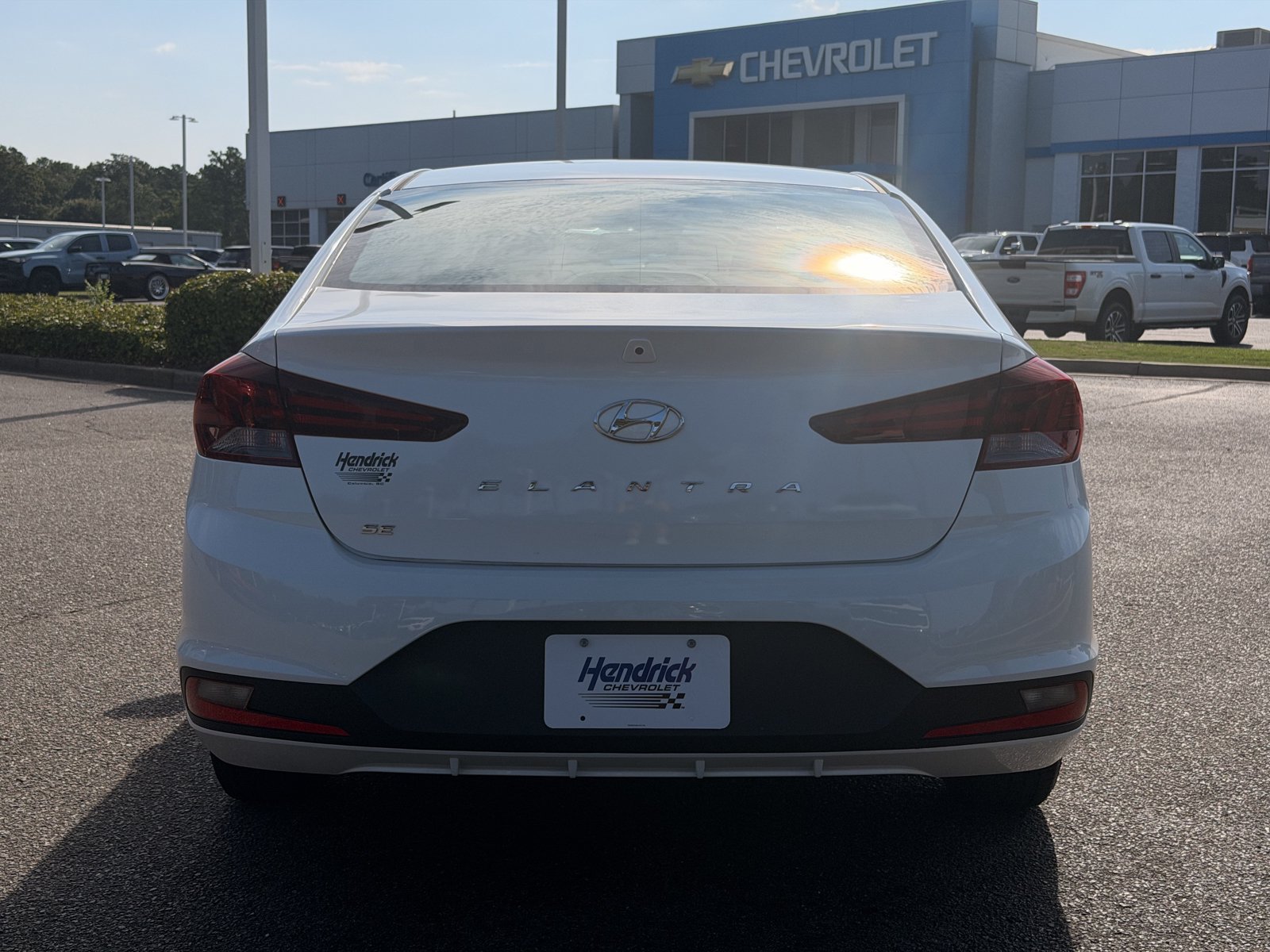 Used 2020 Hyundai Elantra SE w/ Cargo Package (C1) FWD image 11
