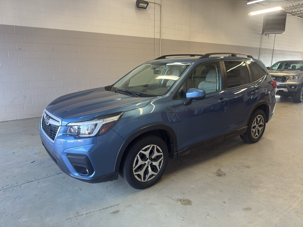 Used 2021 Subaru Forester Premium AWD/4WD image 3