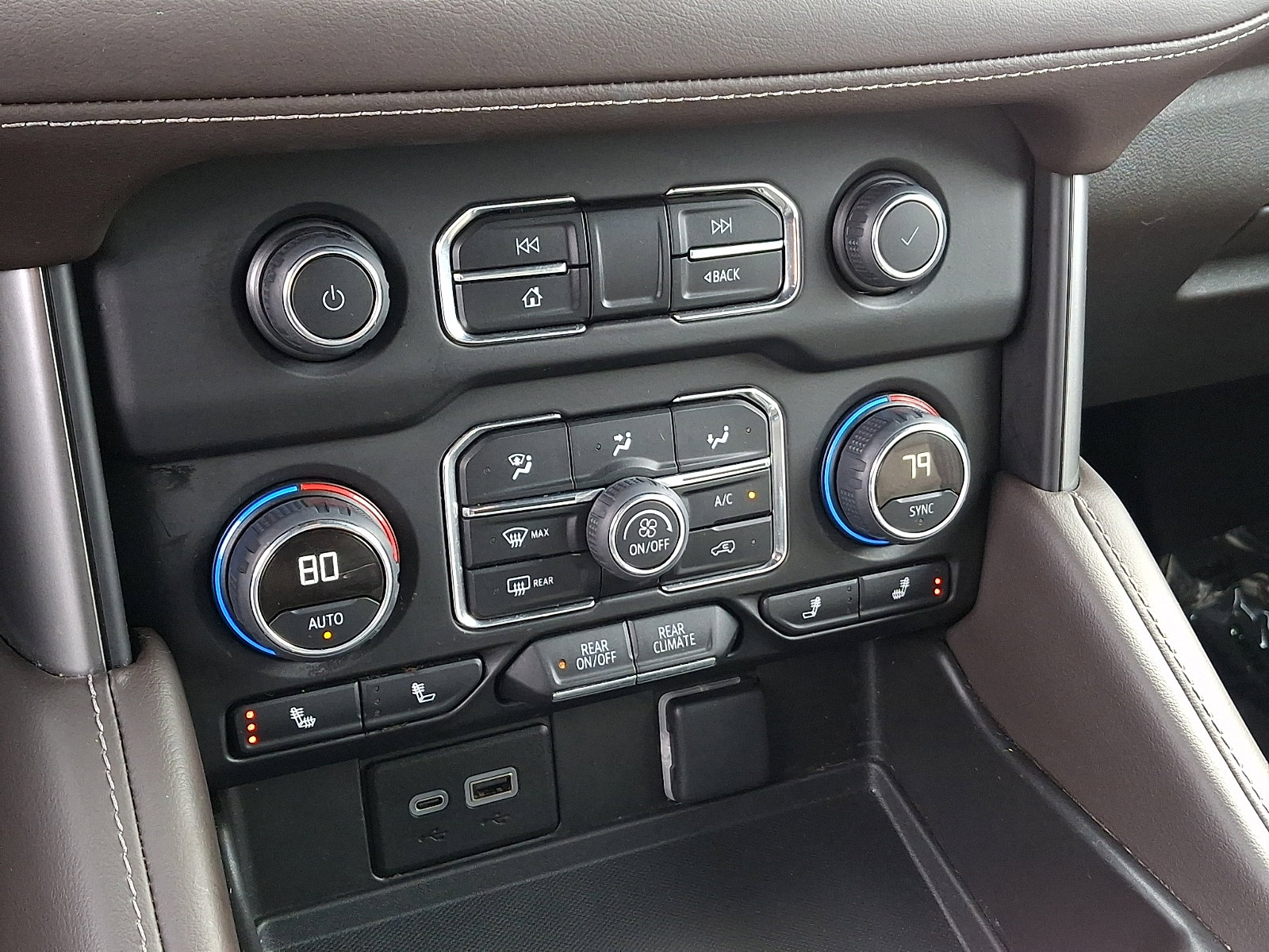 Used 2024 Chevrolet Tahoe LT image 16