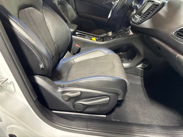 Used 2015 Chrysler 200 S w/ Navigation & Sound Group I AWD/4WD image 44
