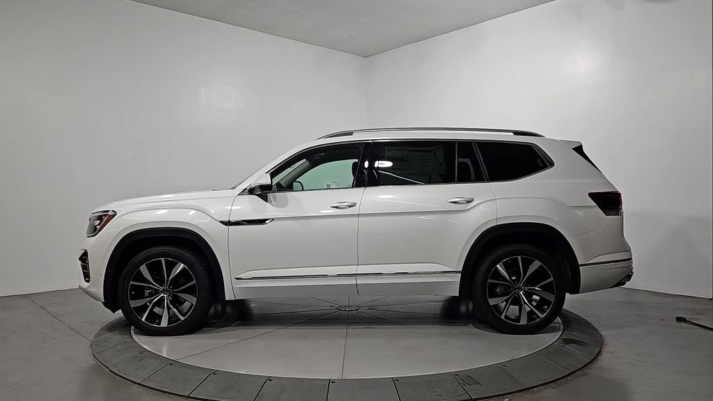 New 2026 Volkswagen Atlas SEL Premium R-Line image 2