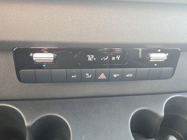 Used 2025 Mercedes-Benz Sprinter 2500 image 21