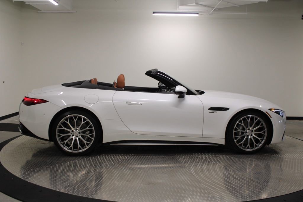 Used 2024 Mercedes-Benz SL 43 AMG image 6