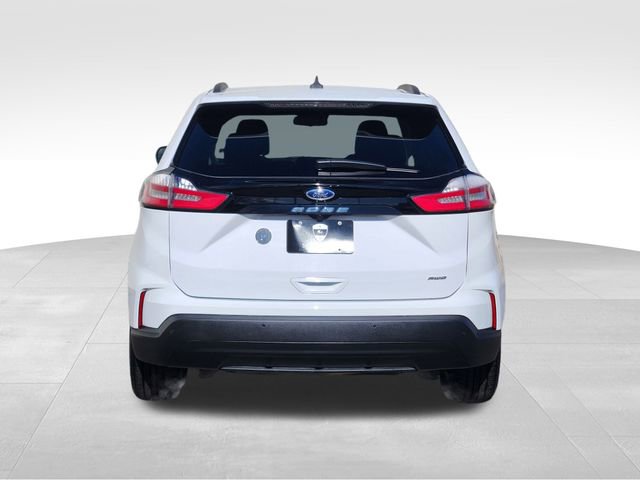 Used 2021 Ford Edge SE image 9