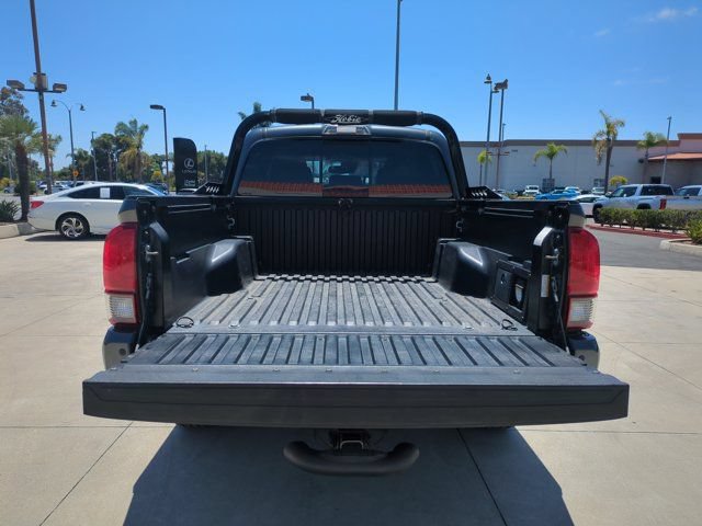 Used 2019 Toyota Tacoma TRD Sport w/ Technology Package AWD/4WD image 59