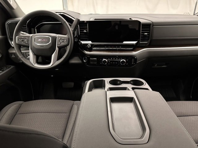 New 2026 GMC Sierra 2500 SLE w/ SLE Value Package; image 7