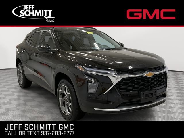 Certified 2025 Chevrolet Trax LT w/ LT Convenience Package FWD image 1