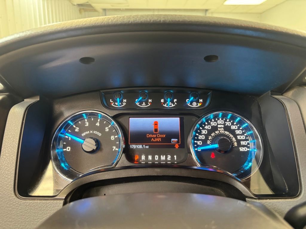 Used 2014 Ford F150 XLT w/ Equipment Group 302A Luxury AWD/4WD image 30