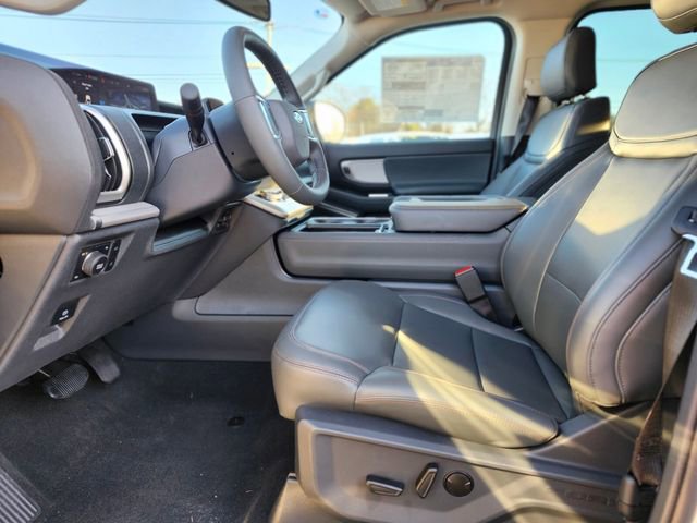 New 2025 Ford Expedition Max Active AWD/4WD image 17