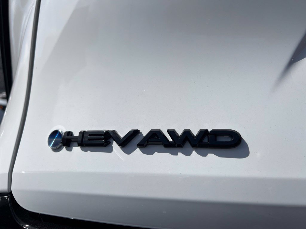 New 2026 Toyota Sienna XSE AWD/4WD image 7