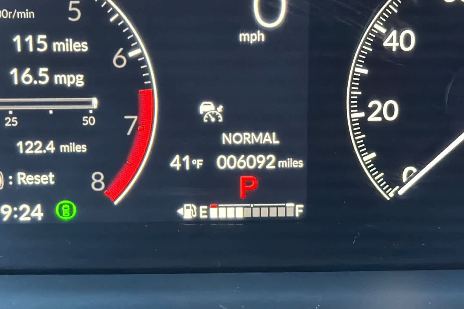 Used 2025 Honda Pilot TrailSport image 28