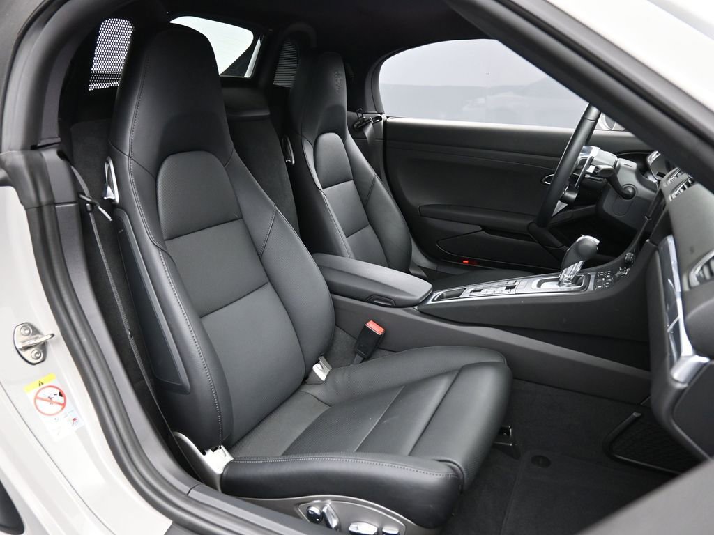 Certified 2025 Porsche 718 Boxster image 27