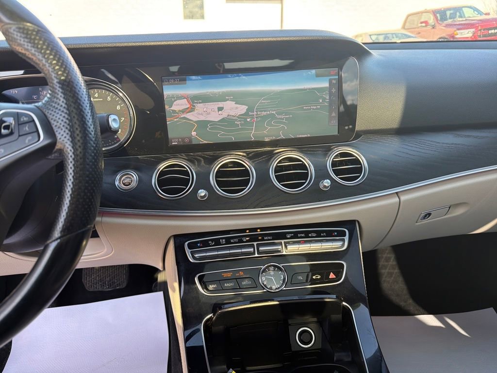Used 2017 Mercedes-Benz E 300 4MATIC image 17
