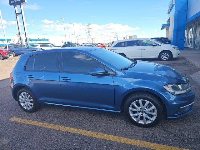 Used 2021 Volkswagen Golf 4-Door FWD image 2